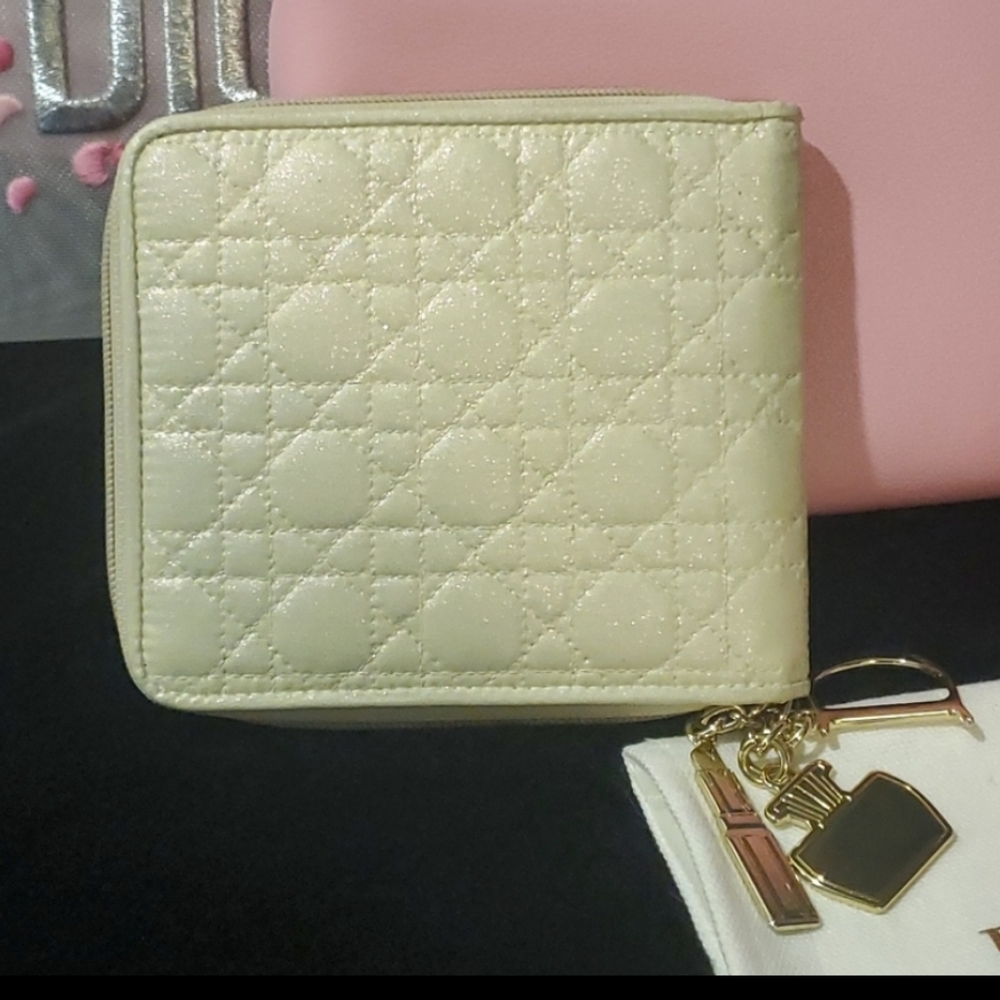 Dior Cannage Zip-around Wallet with Charms - Picture 2 of 16